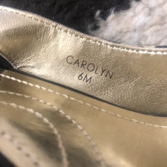 Tahari Beige/Black Giraffe Print Heels - Picture 8 of 9